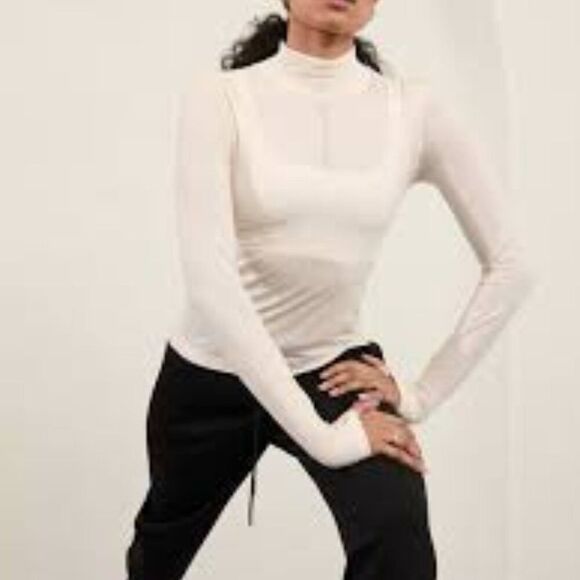 Athleta Take The Heat Turtleneck in Black HEAT-GENERATING Size XL #152477 - Picture 12 of 12